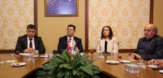 Çekmeköy’de Muhtarlar Günü Kutlaması: Başkan Orhan Çerkez Buluşturdu