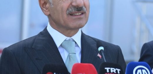 BAKAN URALOĞLU’NDAN 12 YENİ İÇ HAT MÜJDESİ