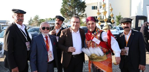 Başkan Gökçe, Adanalılarla Buluştu