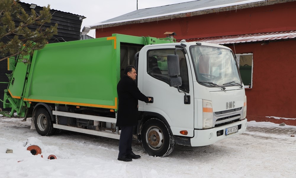 İŞ İNSANI SERDAR OCAK’TAN ARDAHAN BELEDİYESİ’NE DESTEK