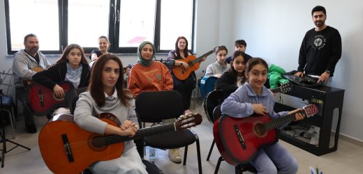 Derince’de Müzik Kursları Başladı