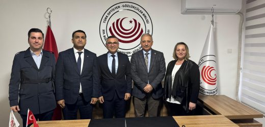 AK Parti Muğla Milletvekili Kadem Mete Menteşe’de meslek odalarını ziyaret etti.