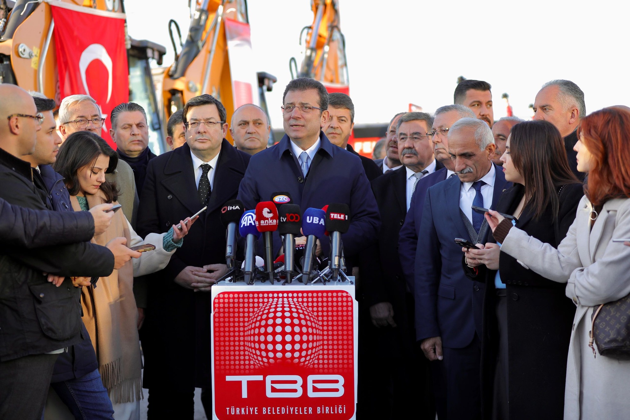 TBB’DEN PARTİ AYRIMSIZ ARAÇ HİBE DAĞITIMI