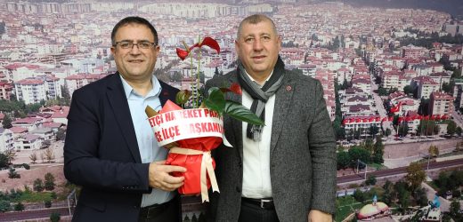 Başkan Gökçe, MHP İlçe Teşkilatını Konuk Etti