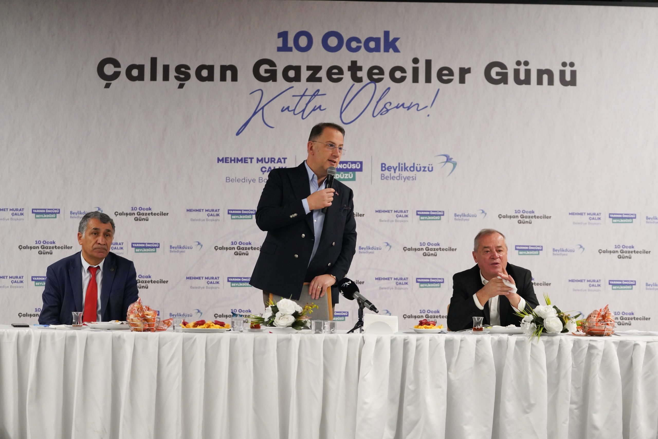 BAŞKAN ÇALIK’TAN ÇALIŞAN GAZETECİLER GÜNÜ’NDE ANLAMLI BULUŞMA