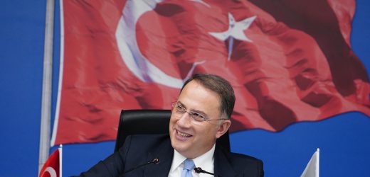 ÇALIK: ÖNCELİĞİMİZ BU KENTİ GELECEĞE HAZIRLAMAK