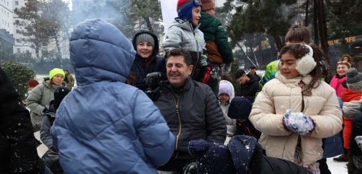 ÇEKMEKÖY’DE KARTOPU ŞENLİĞİ’NDE DOYASIYA EĞLENCE
