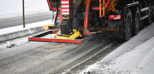 BEYLİKDÜZÜ BELEDİYESİ’NDEN KARLA ETKİN MÜCADELE