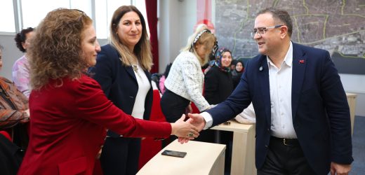 Derince Belediyesi’nde Emekçi Kadınlar Günü Kutlaması