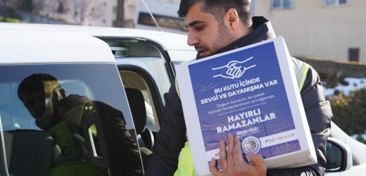 Kartal Belediyesi’nden İhtiyaç Sahiplerine Ramazan Kolisi Desteği