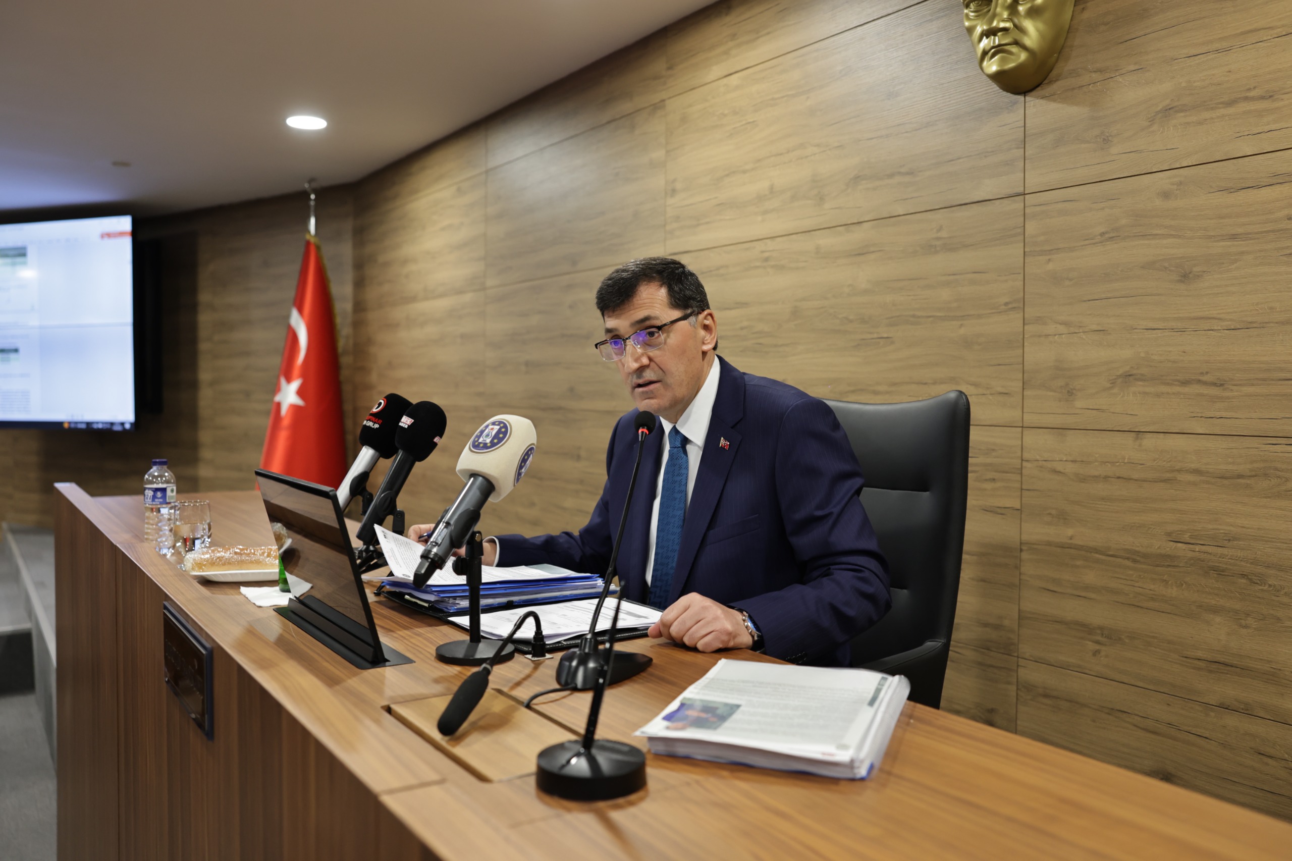 KÜTAHYA BELEDİYESİ NİSAN AYI MECLİS TOPLANTISI GERÇEKLEŞTİ