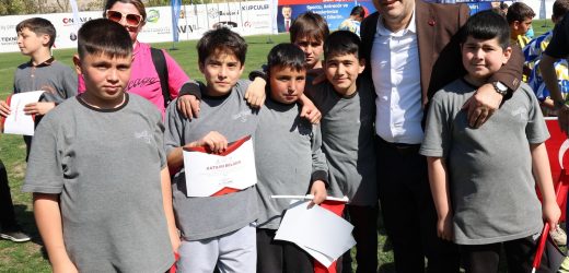 Derince’de Şampiyon Alparslan Ortaokulu