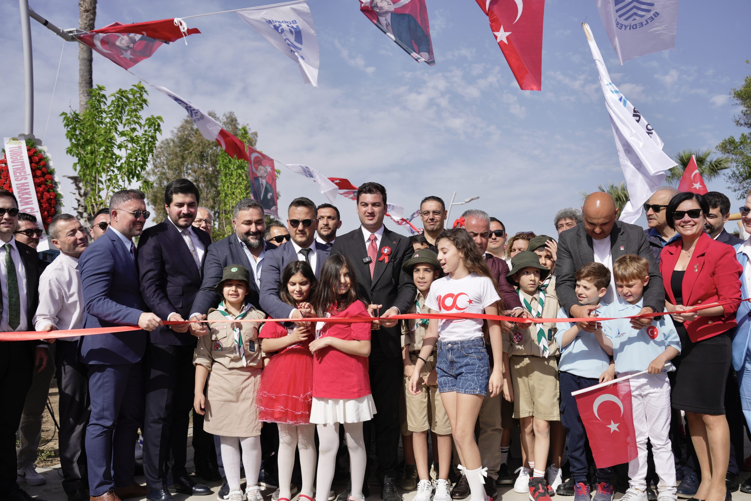 Bodrum’un Her Köşesi 23 Nisan’la Şenlendi