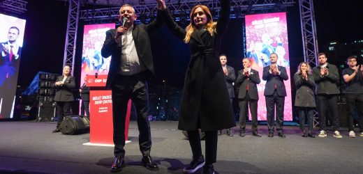 MİLLET İRADESİNE BEYLİKDÜZÜ’NDE SAHİP ÇIKTI