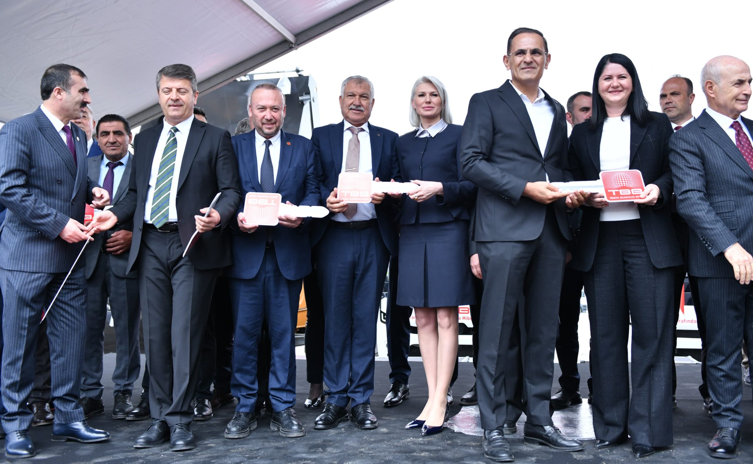 TBB HİZMETLERİNE DEVAM EDİYOR