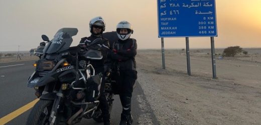 MOTOSİKLETLE MACERA DOLU UMRE YOLCULUĞU