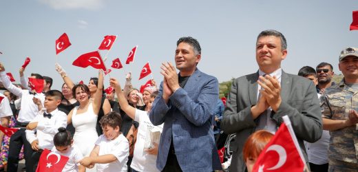 Aliağa’nın Özel Çocuklarından Rengarenk Bahar Şenliği