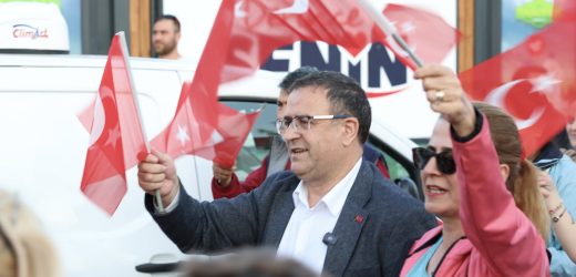 Derince’de 19 Mayıs Coşkusu Kortej ve Gençlik Konseriyle Taçlandı