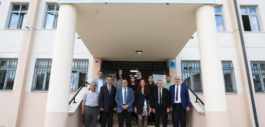 Şehit Mahmut Top Ortaokulu’nda Sanat Şöleni