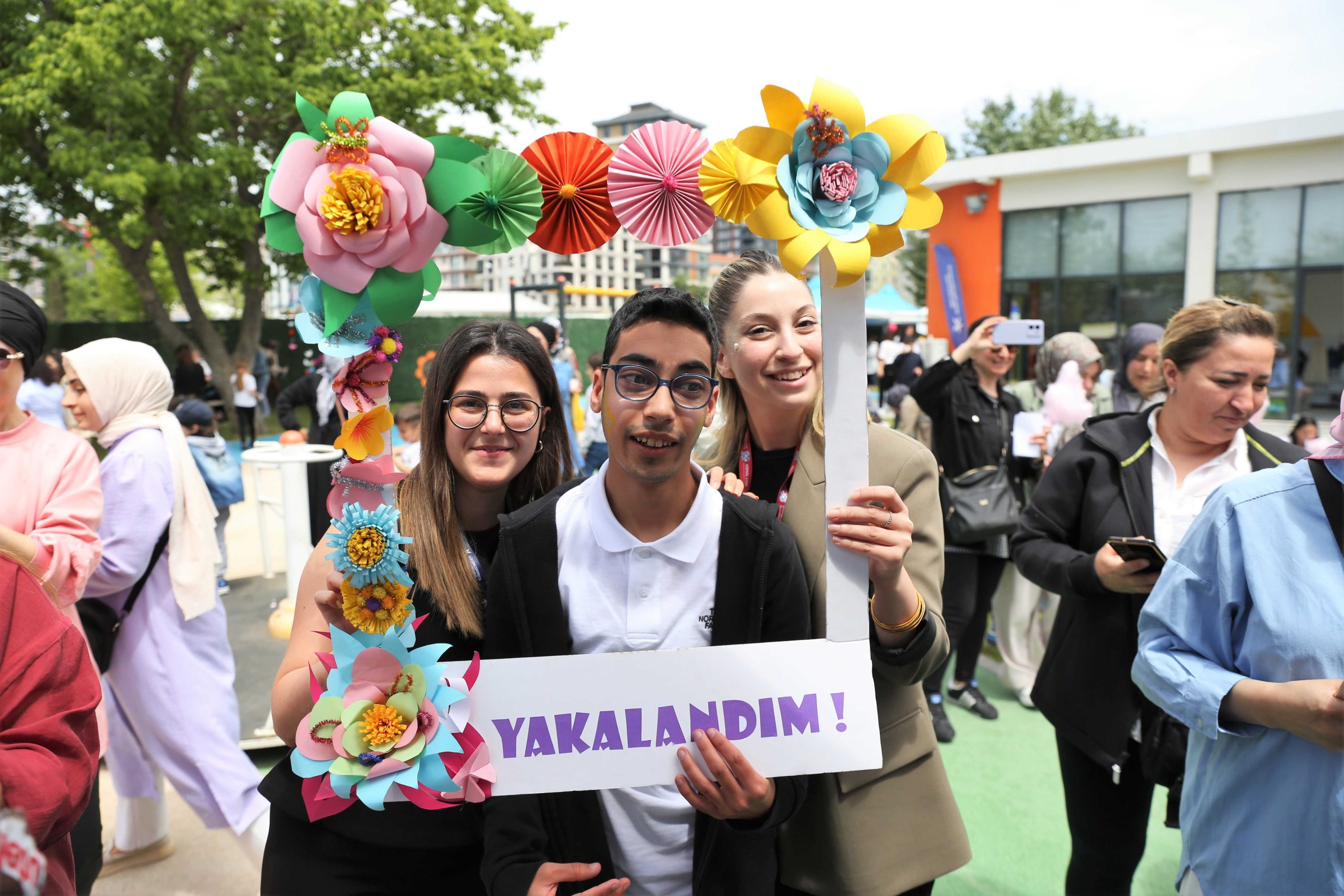 KÜÇÜKÇEKMECE BELEDİYESİ Bİ’MOLA ENGELSİZ YAŞAM MERKEZİ’NDE BAHAR ŞENLİĞİ DÜZENLEDİ