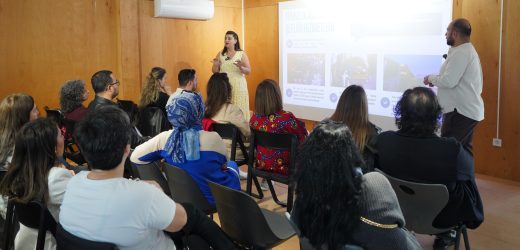 TEMİZ BEYLİKDÜZÜ İÇİN BELEDİYE GÖNÜLLÜLERLE EL ELE