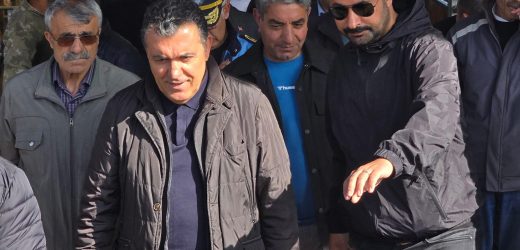 BAŞKAN DEMİR, YENİ GÜNE HAYVAN PAZARINI ZİYARET EDEREK BAŞLADI