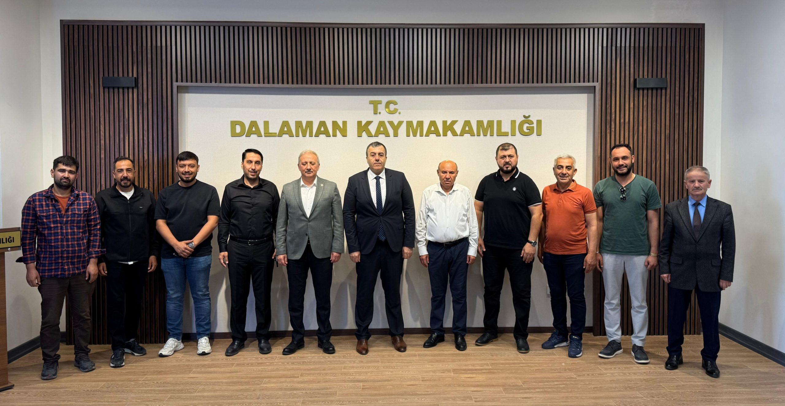 MİLLETVEKİLLERİ METE VE OTGÖZ: BİZ SAHADA ÇALIŞIRKEN MUHALEFET KENDİ İÇİNDE KISIR ÇEKİŞMELERE BAŞLADI…