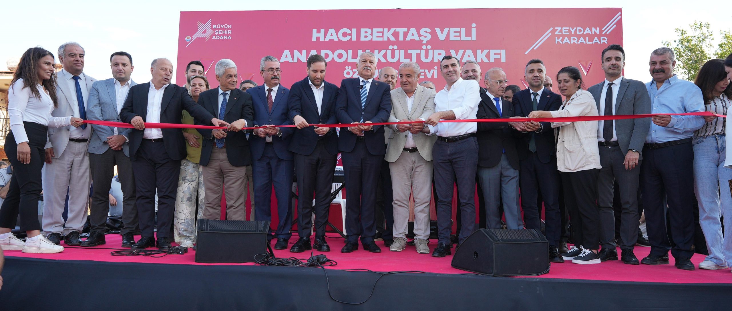 Hacıbektaş Veli Anadolu Kültür Vakfı Özgür Cemevi açıldı