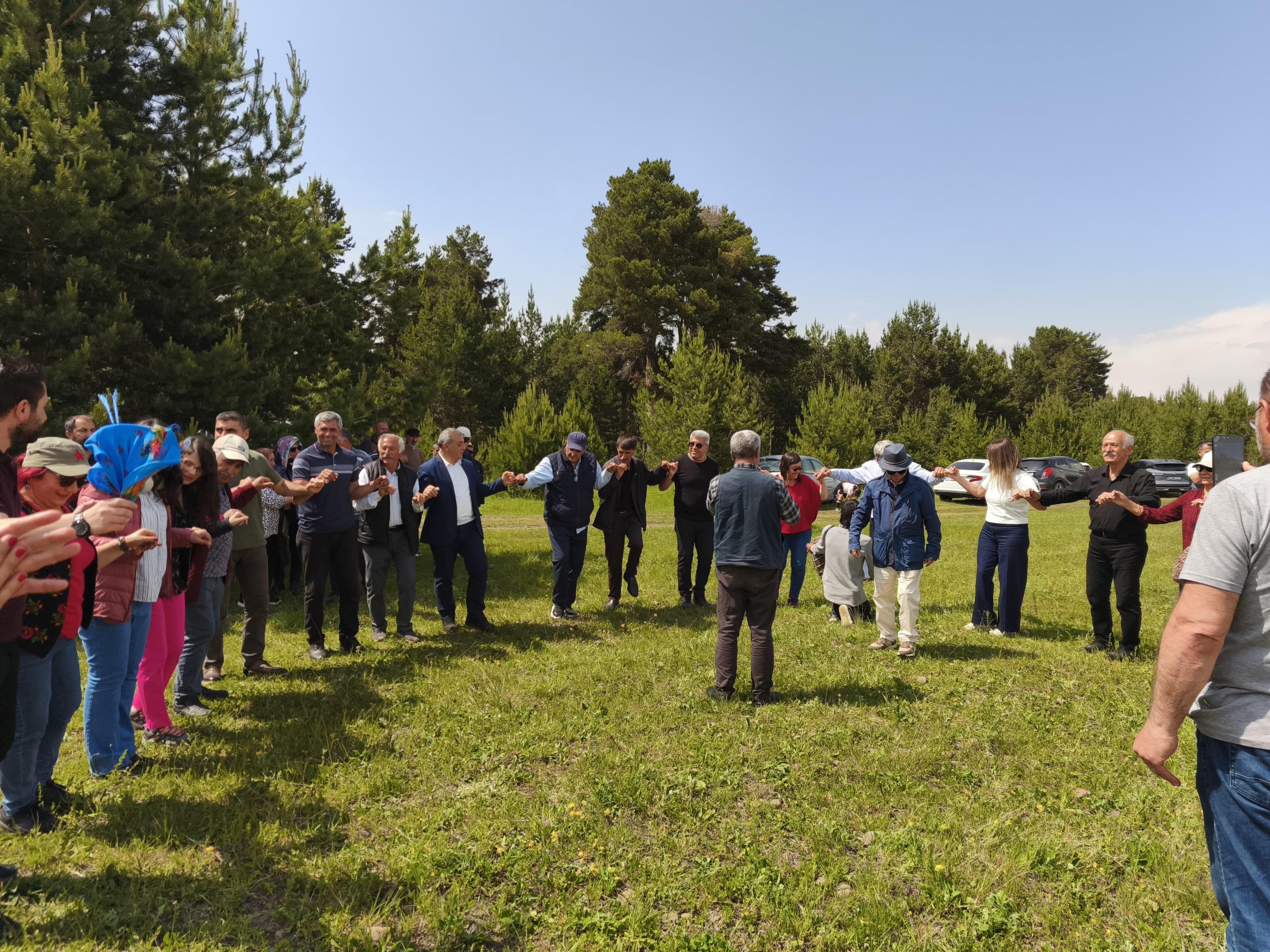 DURSUN AKÇAM KÜLTÜR VE SANAT GÜNLERİ DEVAM EDİYOR…