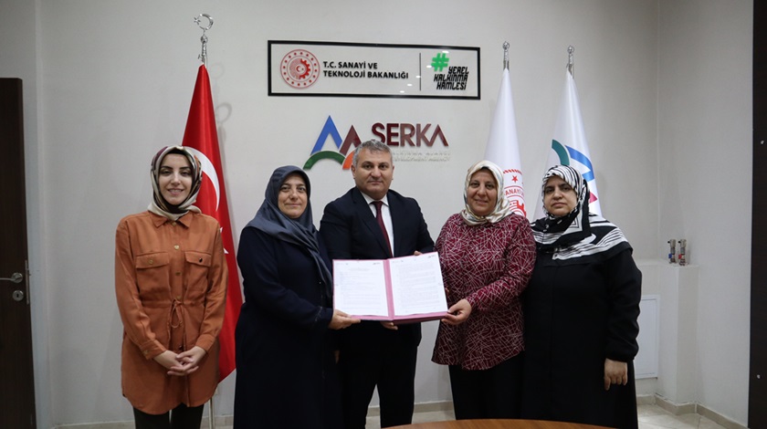 Sarıkamış’ta Üretilen Hediyelik Eşyaların Tescil Kazanmasına Yönelik Teknik Destek Sözleşmesi İmzalandı