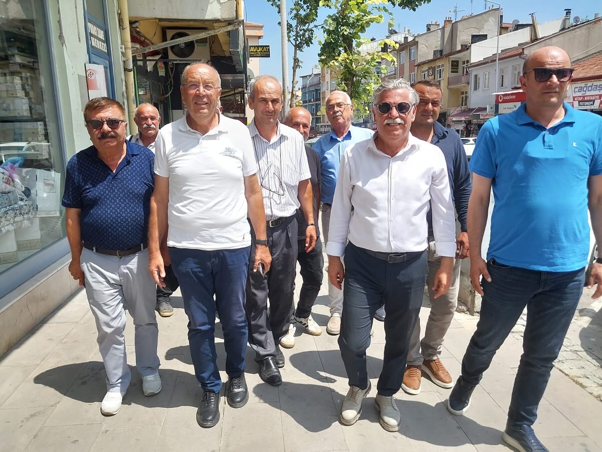 CHP. Konya İl Başkanı. Bekir Yaman İlçe Başkanlarıyla Halkla Buluştu