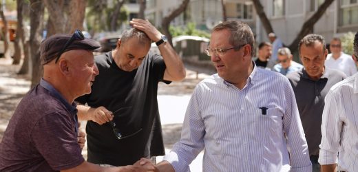 150 Evler Mahallesi’nde Yoğun Yol ve Altyapı Çalışmaları Devam Ediyor