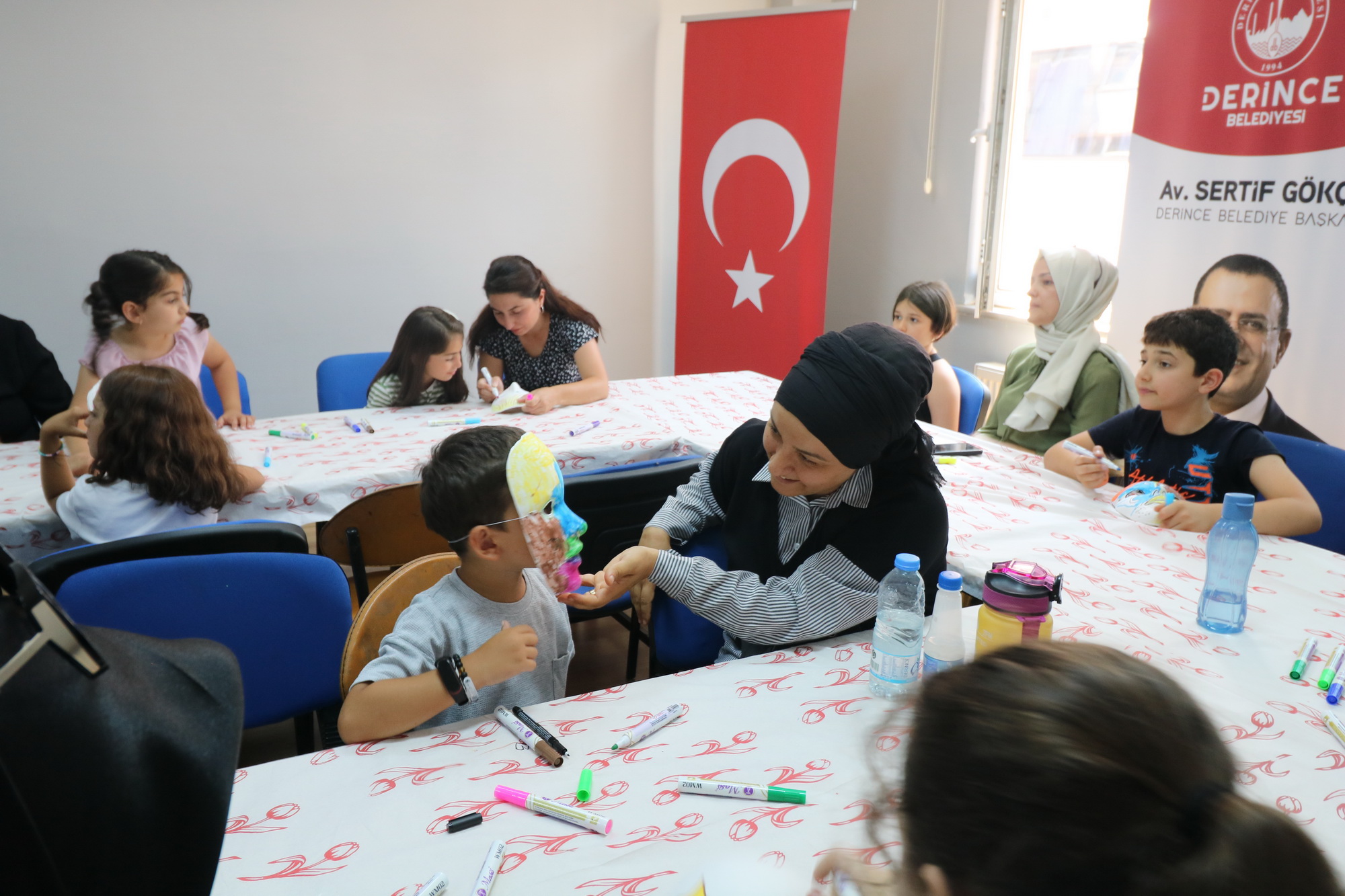 Çocuklar Hayal Gücünü Atölyelerde Keşfediyor