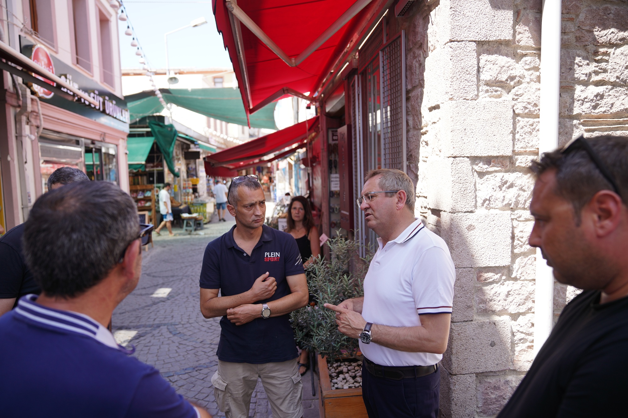 AYVALIK’TA DAHA YAŞANABİLİR BİR KENT İÇİN SAHADA ÇALIŞMALAR SÜRÜYOR