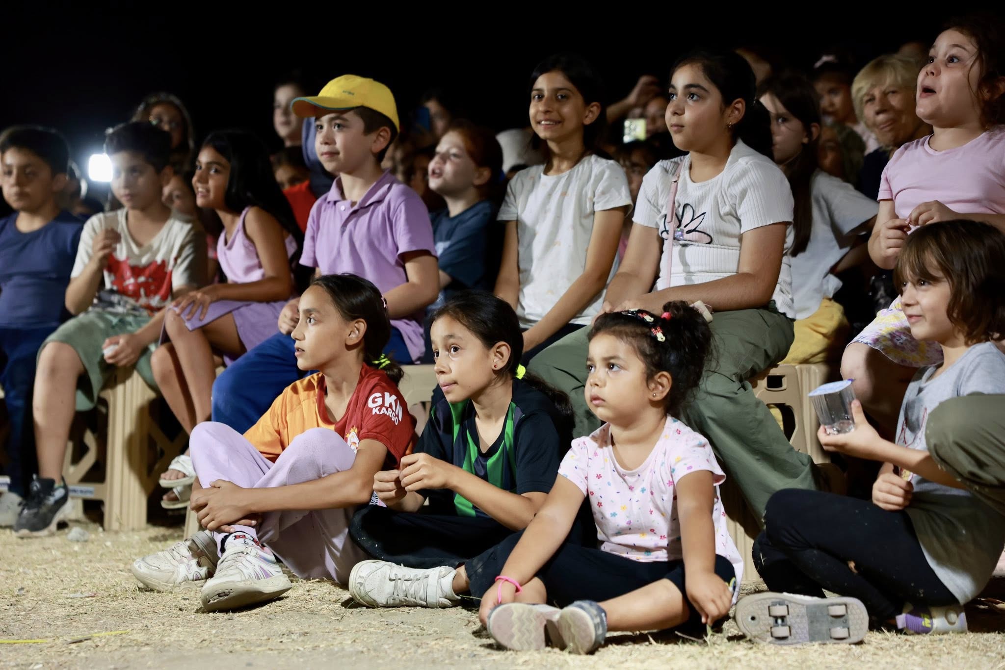 Derince’de Çocuklar Hem Eğleniyor Hem Öğreniyor