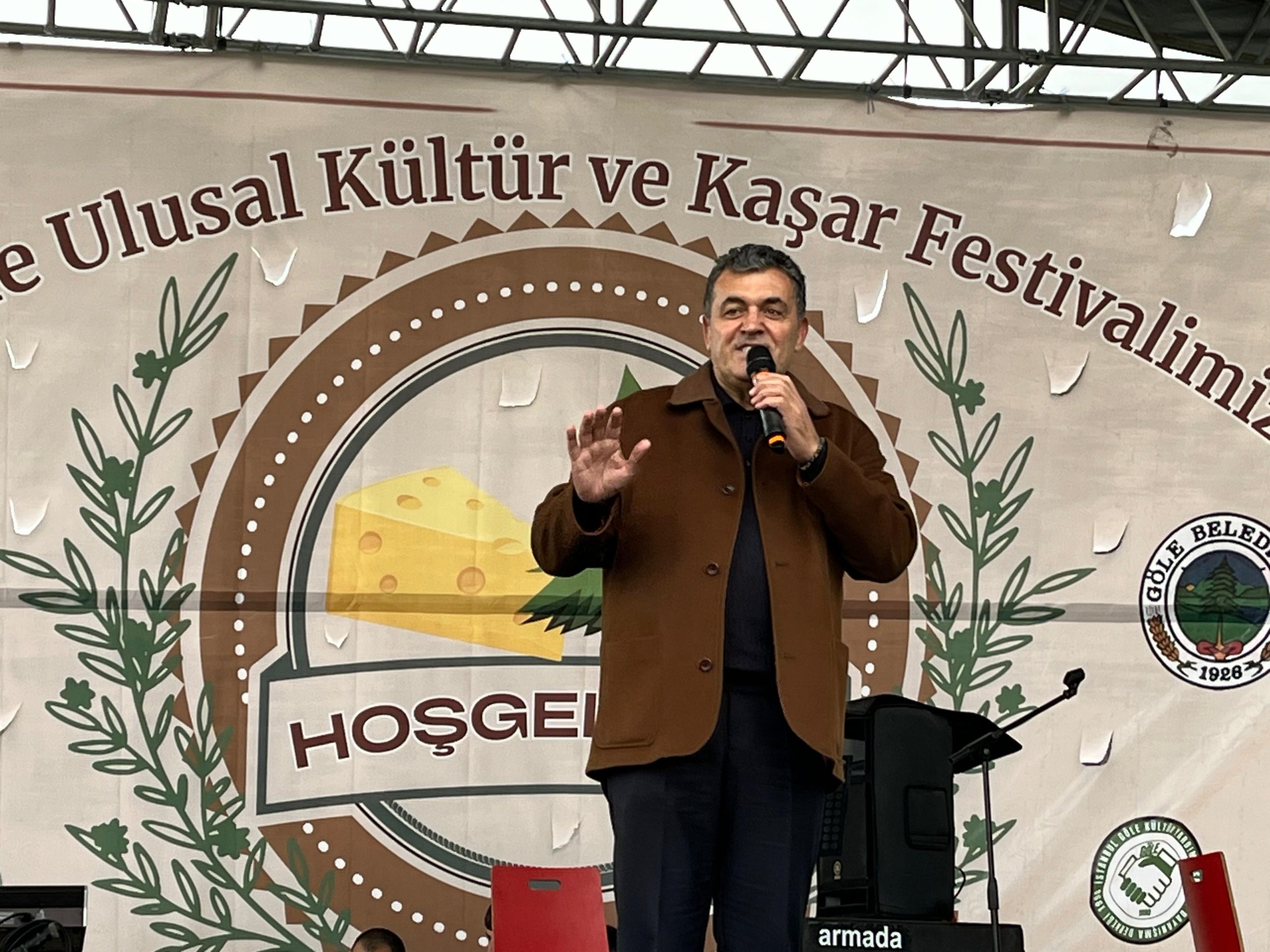 BAŞKAN DEMİR, GÖLE KÜLTÜR VE KAŞAR FESTİVALİNE KATILDI