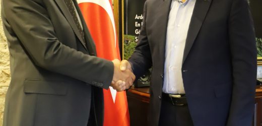 BAŞKAN DEMİR’DEN BELEDİYE ÇALIŞANLARINA DEV MÜJDE!