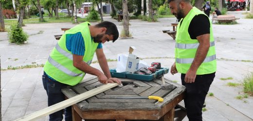 BELEDİYE EKİPLERİ’NDEN PARK VE BAHÇELERDE BAKIM VE ONARIM ÇALIŞMALARI
