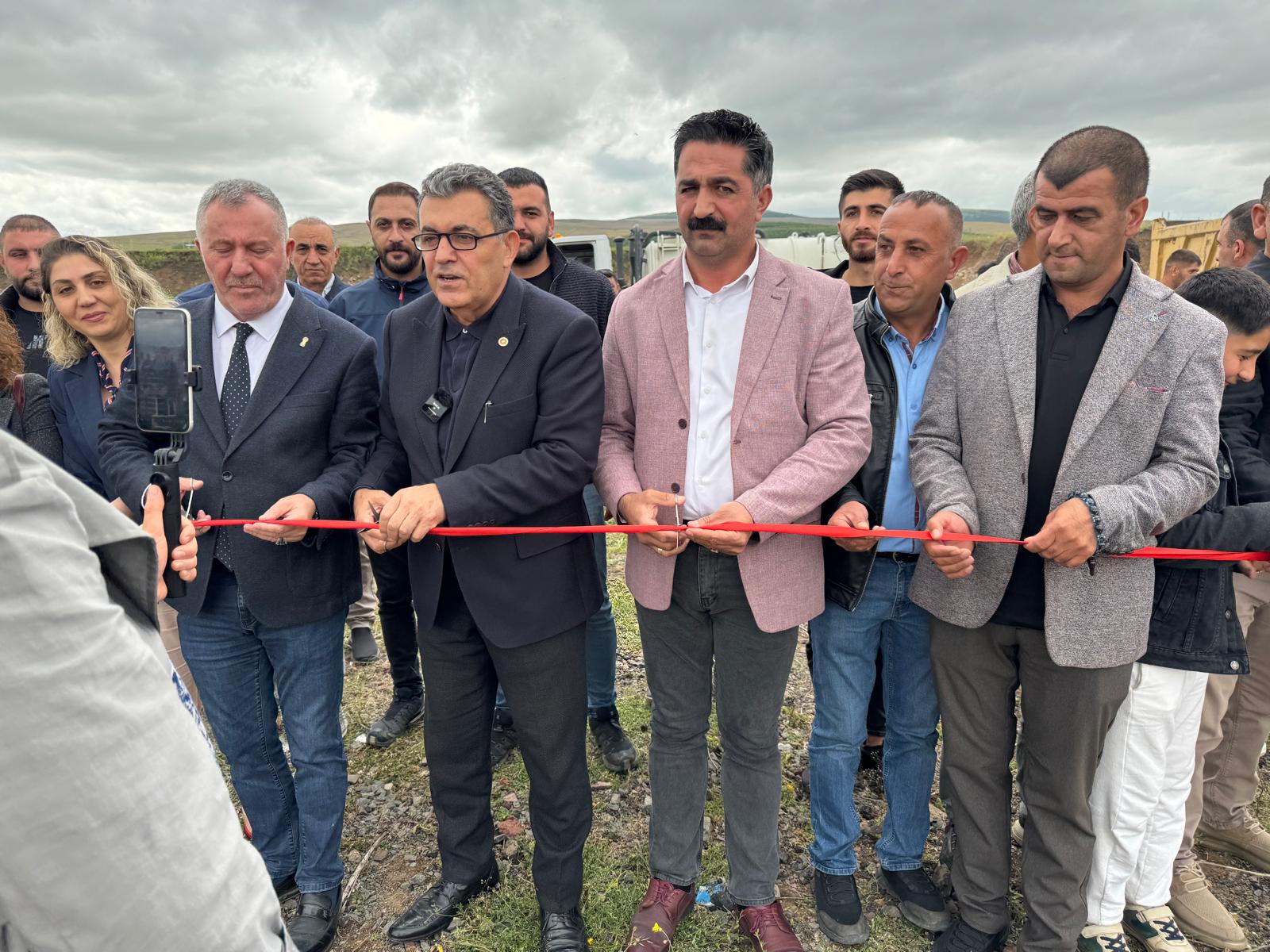 ARAHAN GALERİCİLER SİTESİ İÇİN TEMEL ATMA TÖRENİ YAPILDI