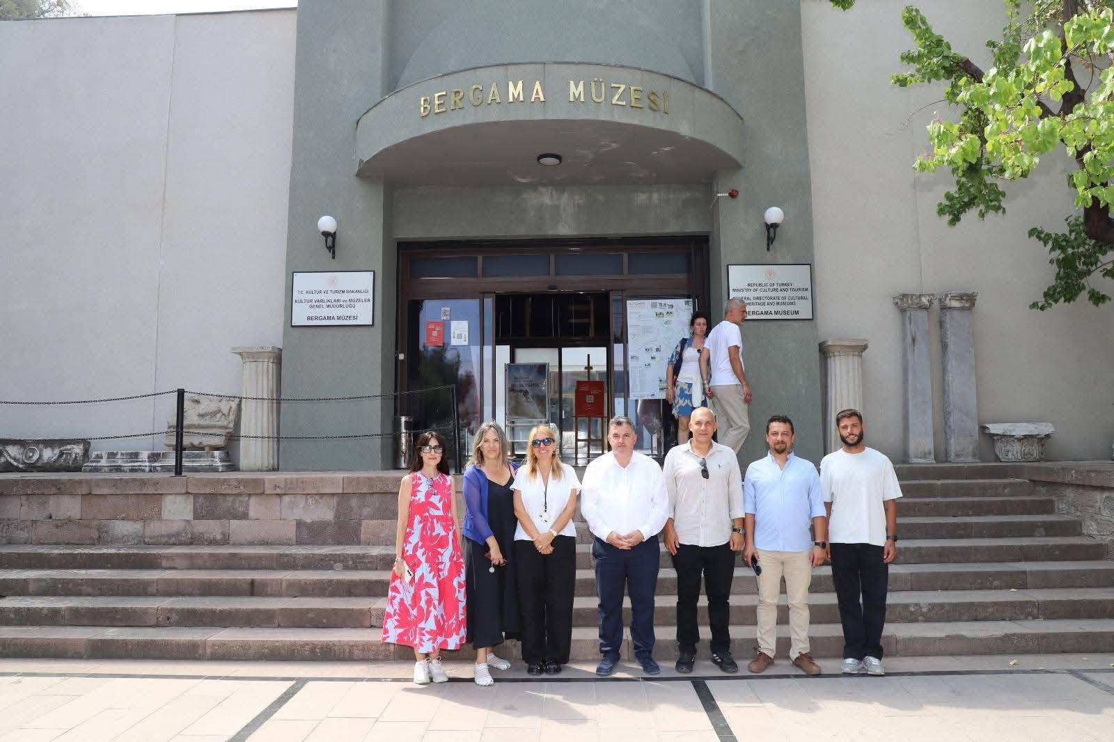 Bergama; UNESCO Dünya Mira Gönüllüleri 2025 Kampanyasında Türkiye’yi temsil edecek