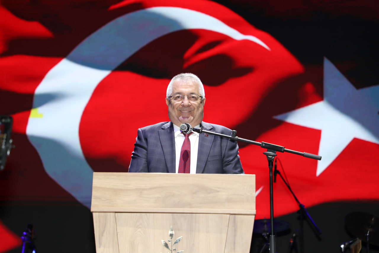 30 Ağustos Edremit’te coşkuyla kutlanacak