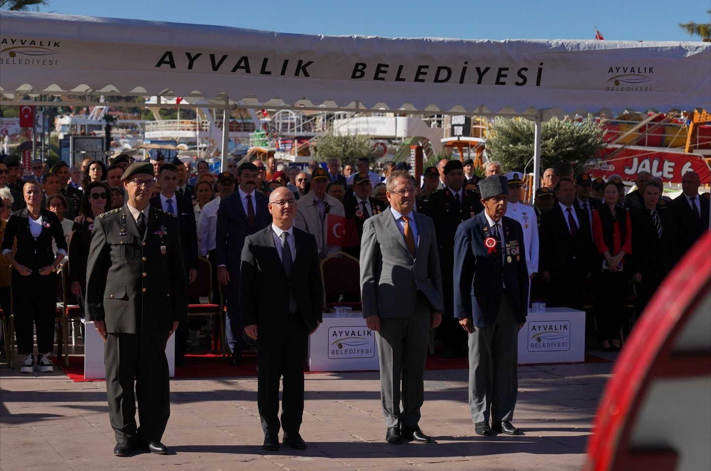 AYVALIK’TA GAZİLER GÜNÜ KUTLANDI
