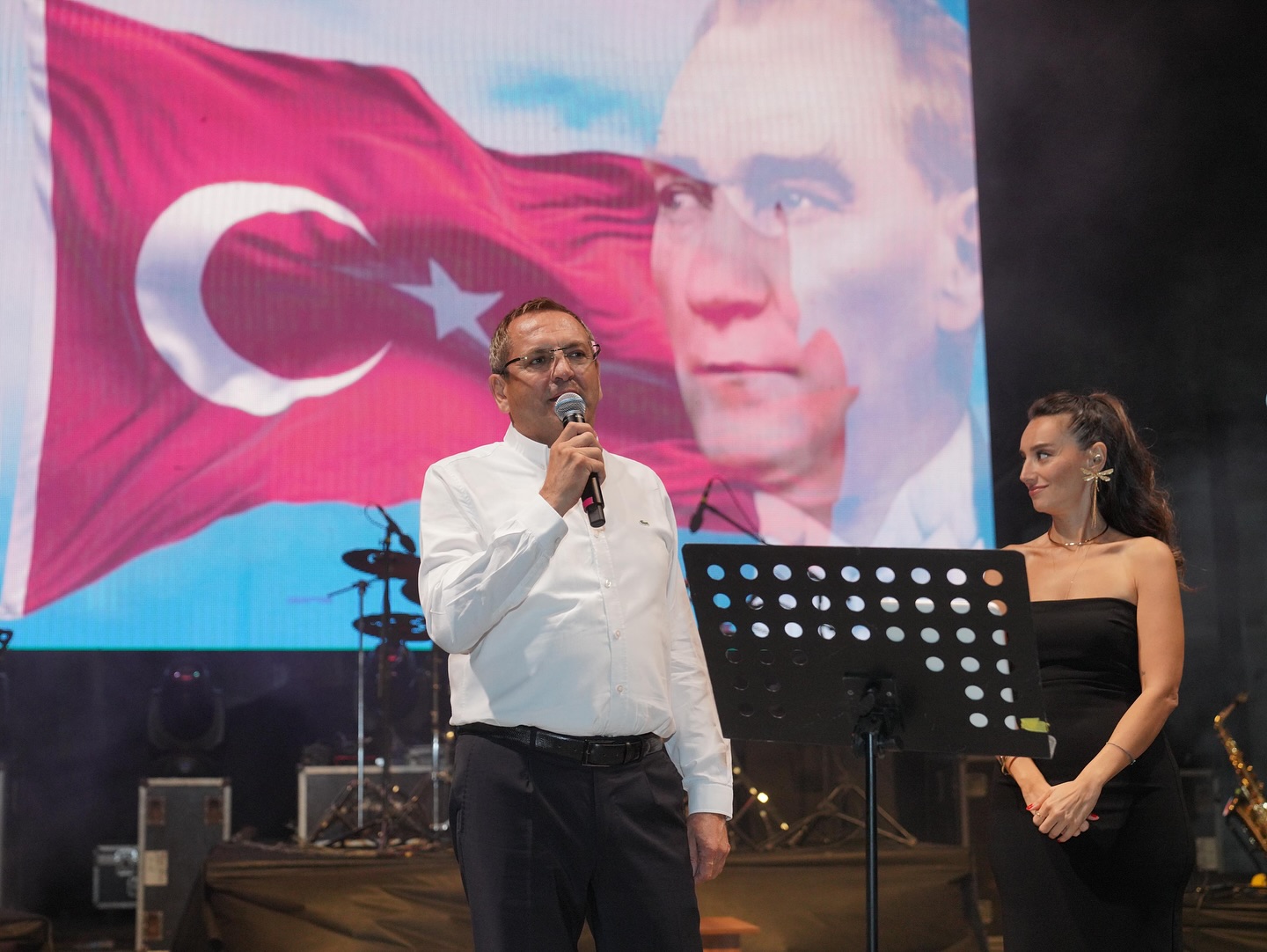 Ayvalık’ın, 15 Eylül kurtuluşunun 103’üncü yılı kente yakışır bir atmosferde kutlandı