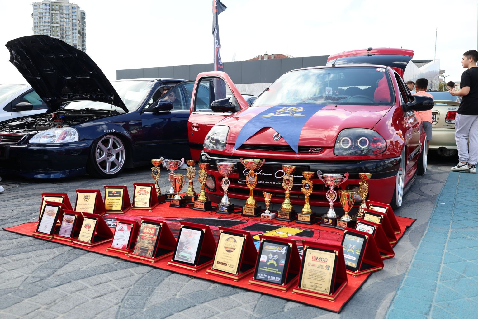 MODİFİYE TUTKUNLARI ÇEKMEKÖY’DE BİR ARAYA GELDİ