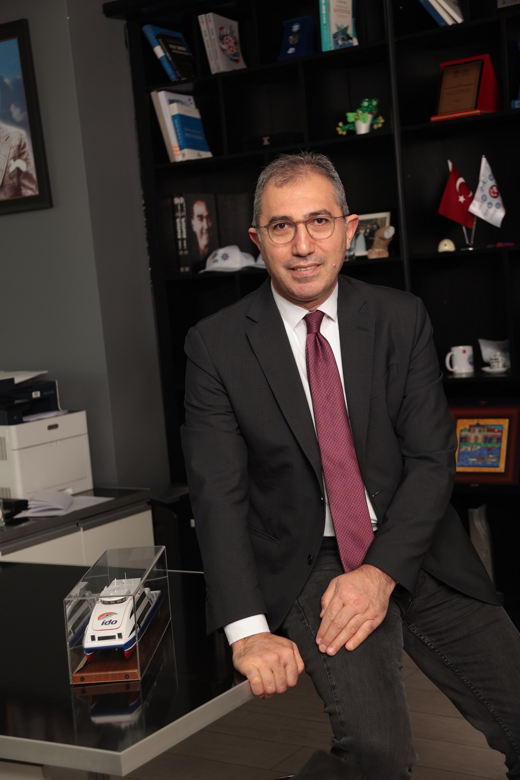 İDO, çevre bilinci için Caddebostan sahilinde gönüllülerle el ele verdi