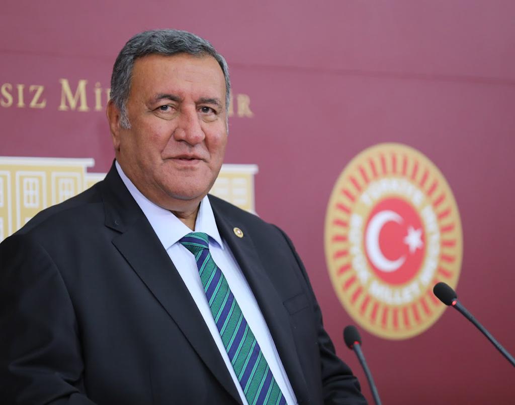 Gürer: “Aile yılında aileler dağılıyor”