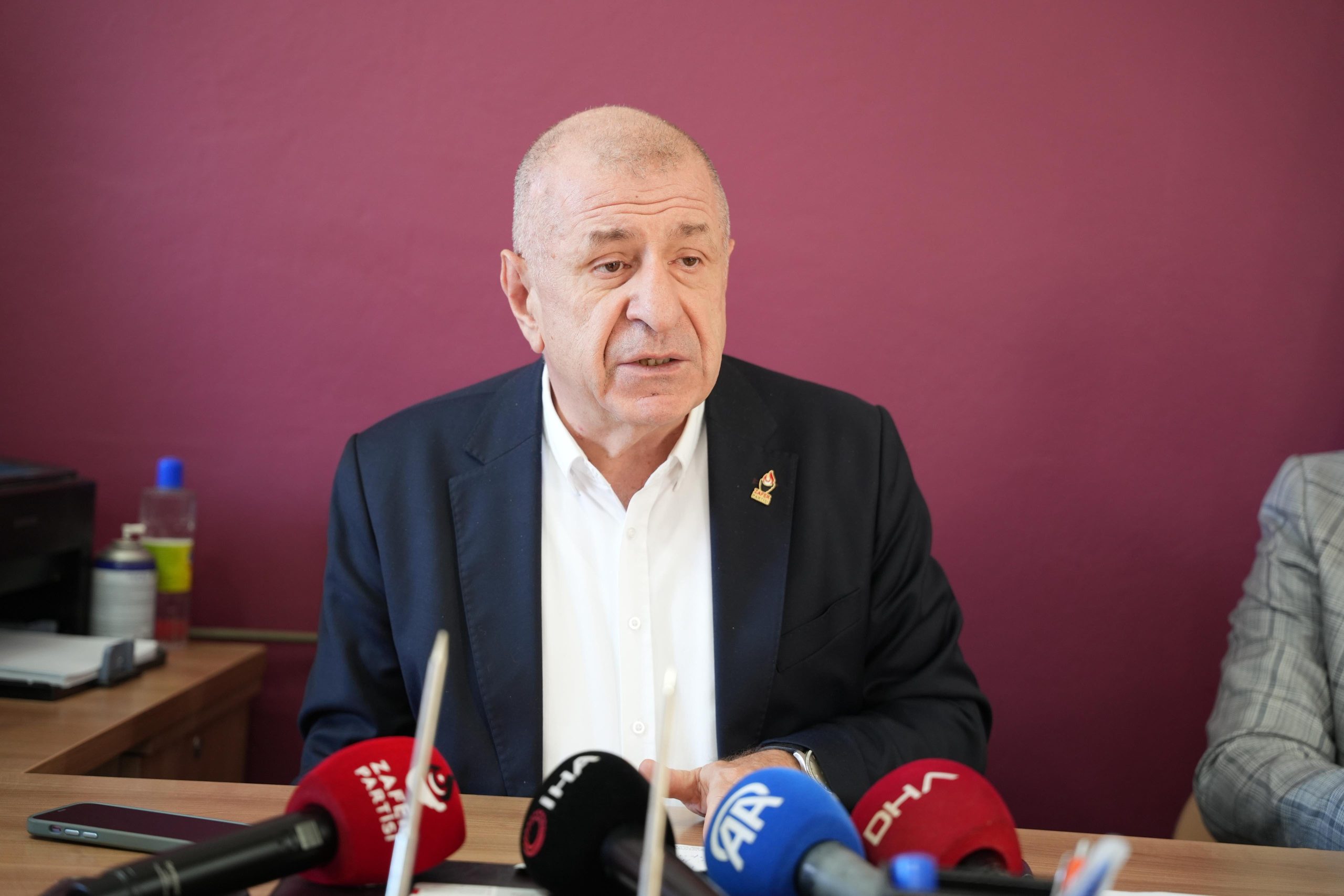 “İSRAİL’E İYİ KÜFRETMEK DIŞ POLİTİKA DEĞİLDİR”