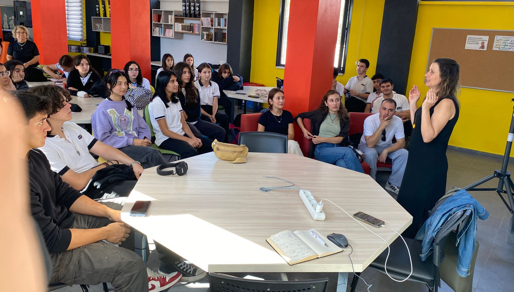 Ayvalık Endüstriyel Peyzajı Dünya Mirası yolculuğuna gençlerimizden anlamlı destek