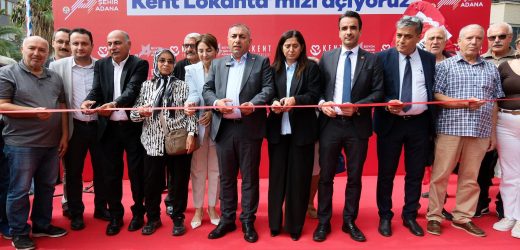 Zeydan Karalar’ın hemşehrilerine söz verdiği gibi Kent Lokantası açıldı