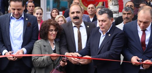 BAŞKAN DEMİR, CHP ÇILDIR YENİ İLÇE BAŞKANLIĞI BİNASININ AÇILIŞINA KATILDI